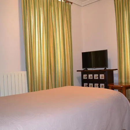 Aribel Longinos Guest house