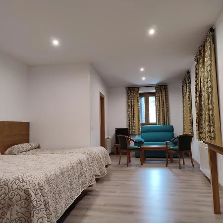 Aribel Longinos Guest house