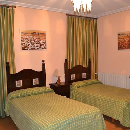 Guest house Aribel Longinos