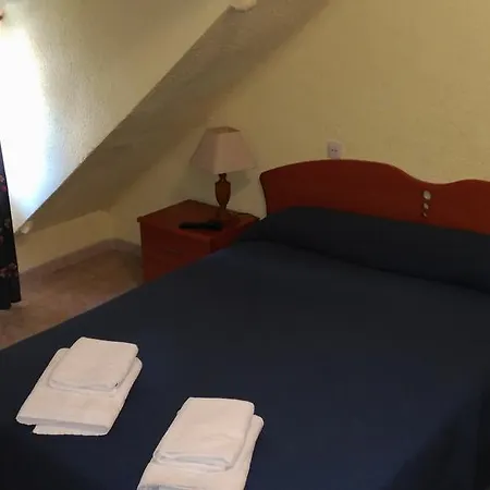Aribel Longinos Guest house 2*